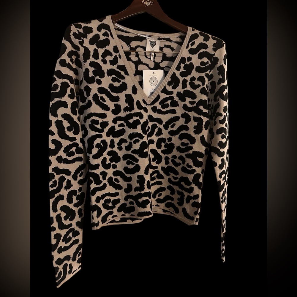 NWT Lita by Ciara Merino Wool blend animal print sweater, Medium, MSRP $248